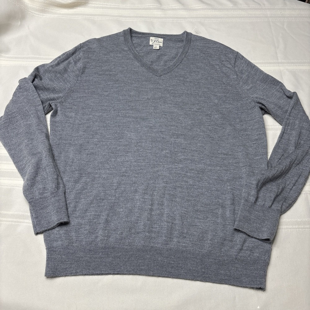 J Crew sweater Mens Large Gray 100  % Merino‎ Wool V-neck